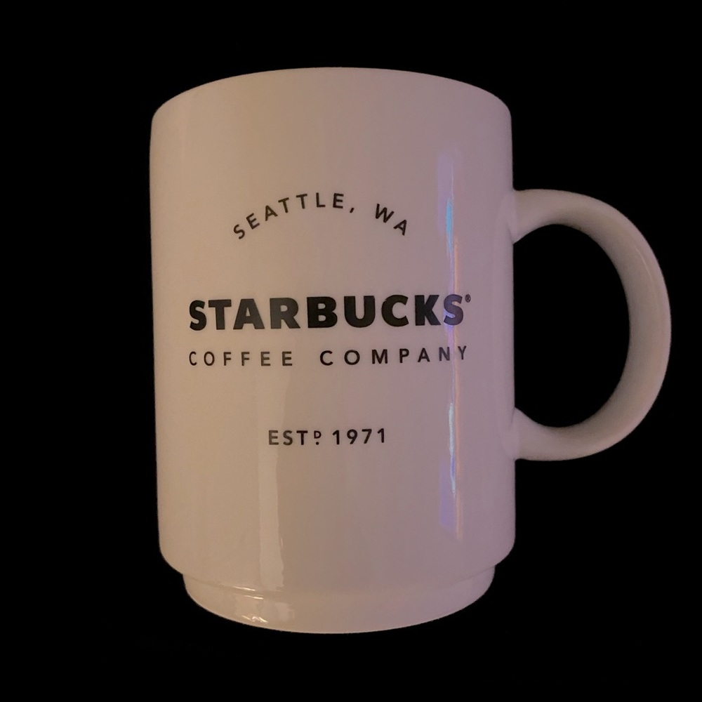 NWOT Starbucks 14-ounce Ceramic Mug